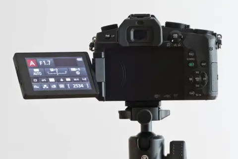 Najlepsze obiektywy do Lumix G80, które poprawią Twoje zdjęcia